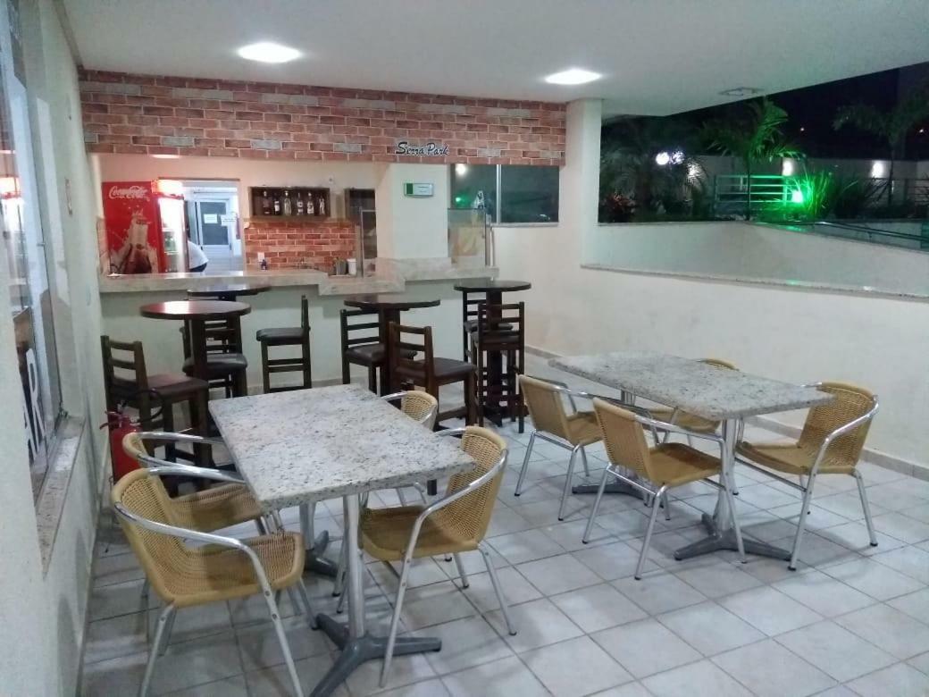 Serra Park Flat Service - Rio Quente Esplanada Apartamento Inteiro Roupas De Cama A Parte Exterior photo